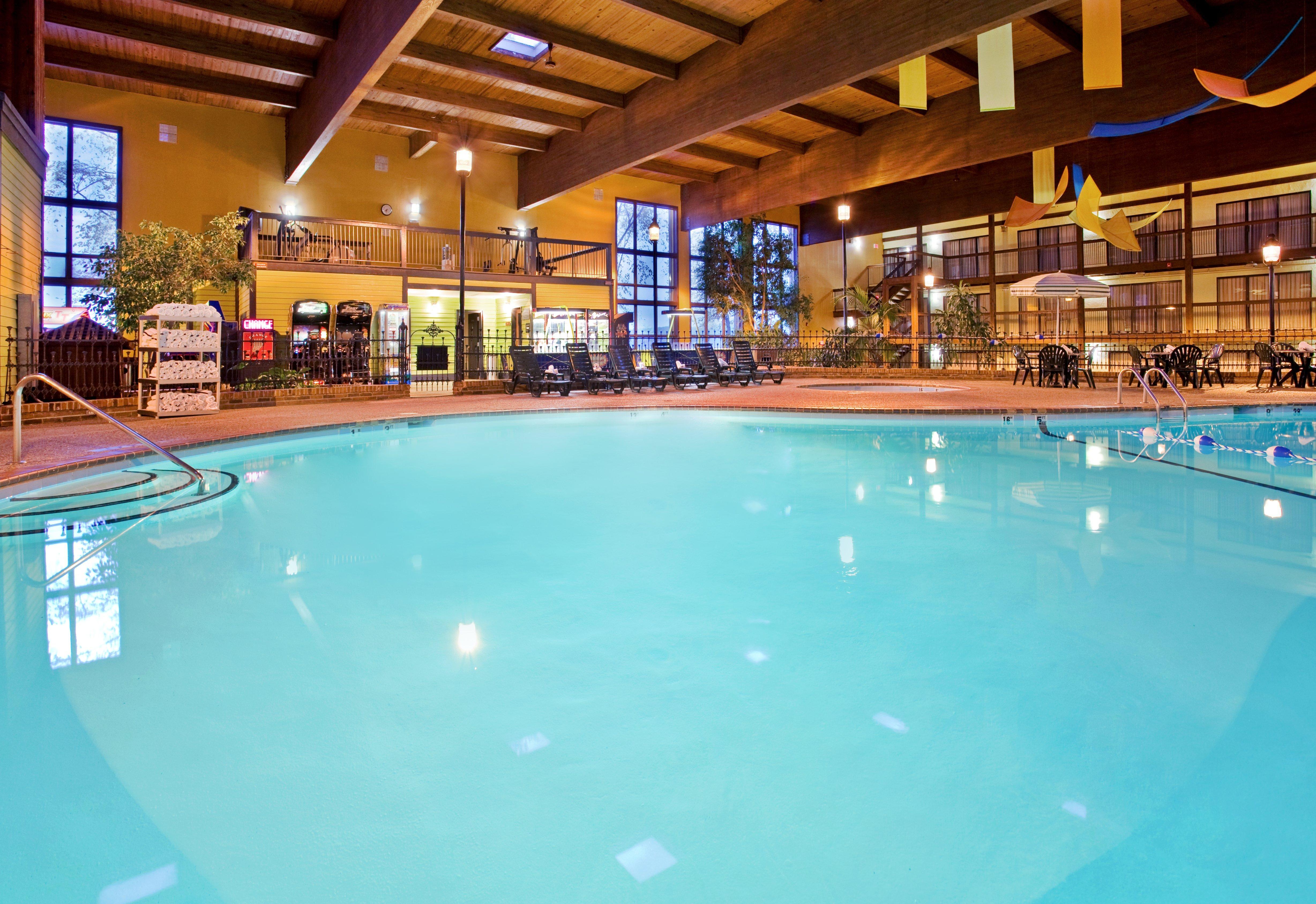 Holiday Inn At Six Flags Saint Louis By Ihg Eureka Bagian luar foto